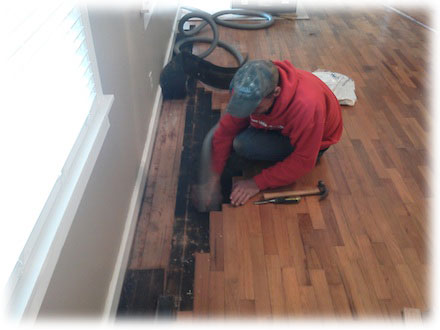 Provádíme renovace starých podlah